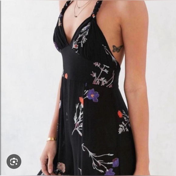 Blue Kimchi Halter Jumpsuit - Picture 2 of 3